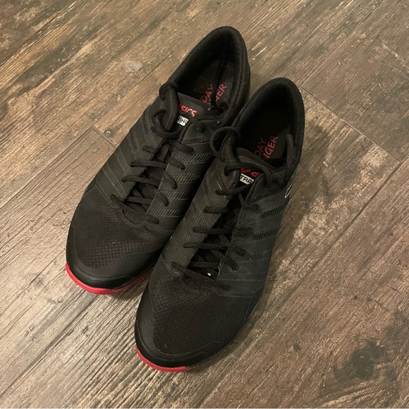 Asics Road Trainers - Picture 2 of 6